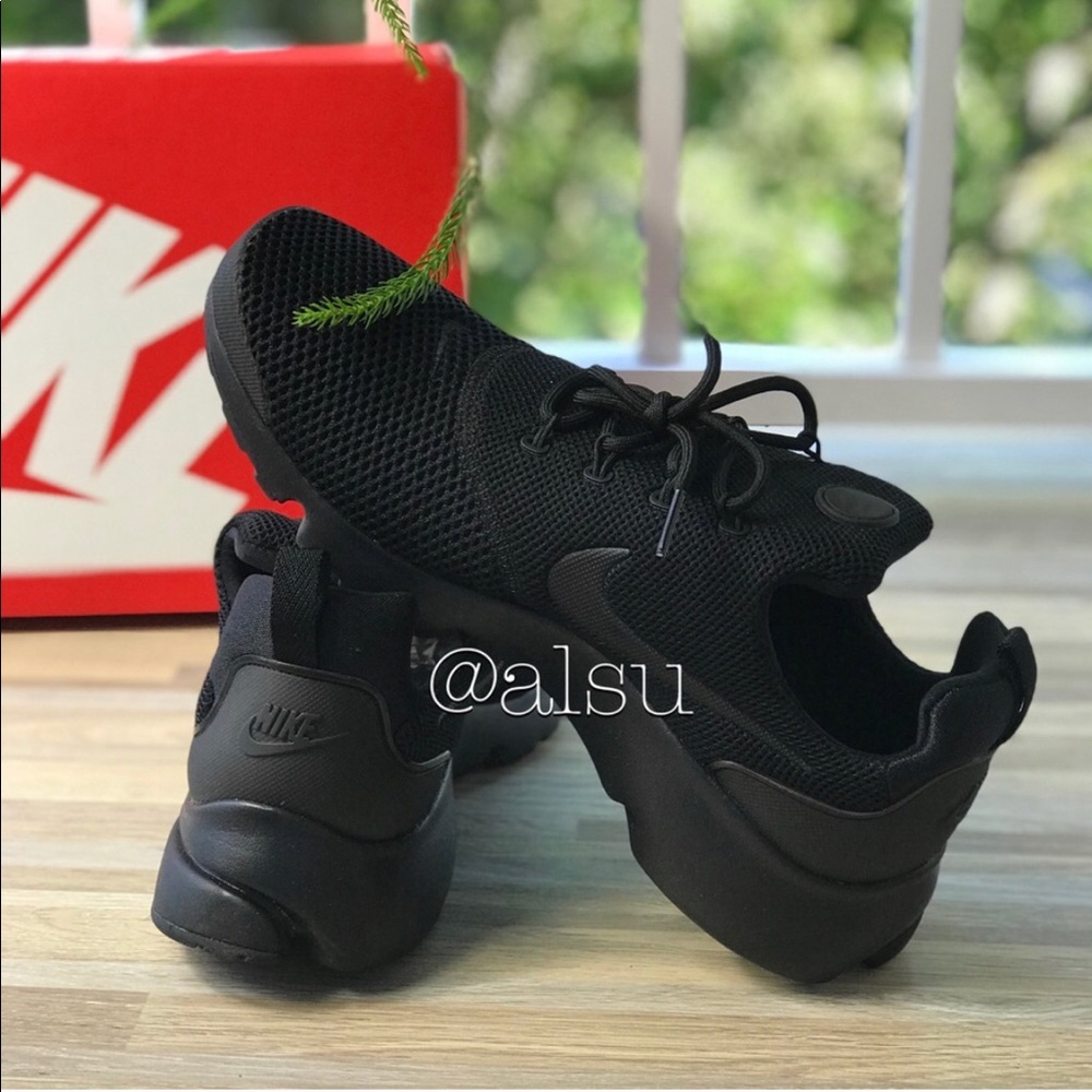 NWT Nike Air Presto Fly Black WMNS - Picture 6 of 8